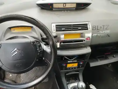 Scrapping Vehicle citroen c4 coupe vtr plus of the year 2005 powered rhr