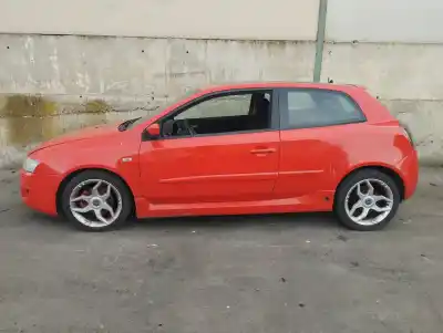 Здавання транспортного засобу fiat stilo (192) 1.9 multijet 140 m.schumacher року 2005 потужний 192a5000
