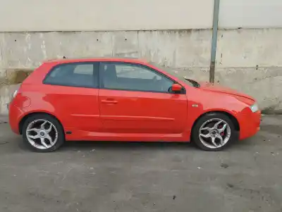 Здавання транспортного засобу fiat stilo (192) 1.9 multijet 140 m.schumacher року 2005 потужний 192a5000