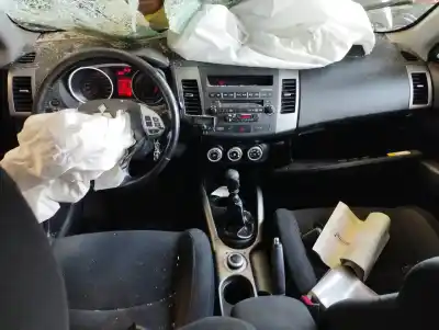 Здавання транспортного засобу mitsubishi outlander (cw0) 2.0 di-d intense року 2008 потужний bsy