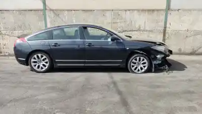 Sloopvoertuig citroen c6 exclusive van het jaar 2010 aangedreven x8z