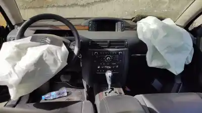 Sloopvoertuig citroen c6 exclusive van het jaar 2010 aangedreven x8z