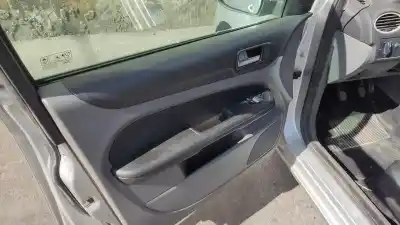 Sloopvoertuig ford focus lim. (cb4) trend van het jaar 2008 aangedreven kkda