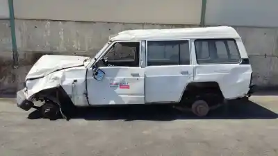 Veículo de Sucata nissan patrol (k/w260) largo ta do ano 1989 alimentado rd28
