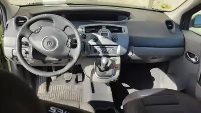 Veículo de Sucata renault scenic ii confort expression do ano 2007 alimentado k9k732