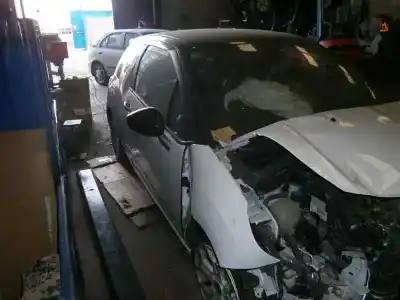 Veículo de Sucata citroen ds3 base do ano 2010 alimentado 9hrdv6c