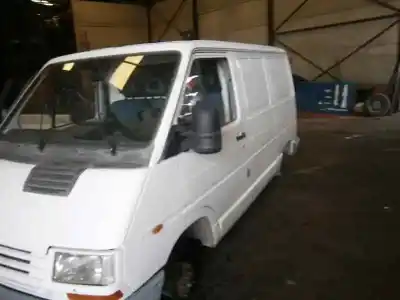 Veículo de Sucata renault trafic (desde 5.89) t 1100 do ano 1997 alimentado f8q mg