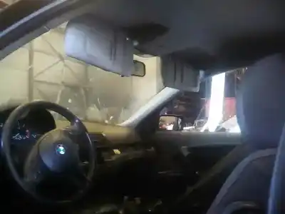 Scrapping Vehicle bmw serie 3 compact (e46) 318td of the year 2001 powered 204d4