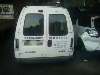 Veículo de Sucata citroen jumpy combi confort (5/6 plazas) do ano 2000 alimentado wjzdw8