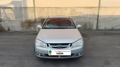Veicolo di demolizione KIA CERATO 2.0 EX CRDi Familiar dell'anno 2006 alimentato D4EA