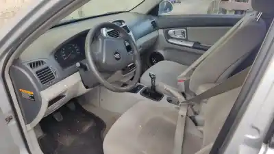 Veicolo di demolizione kia cerato 2.0 ex crdi familiar dell'anno 2006 alimentato d4ea