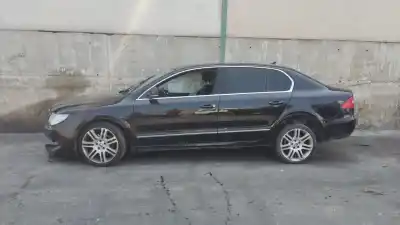 Veículo de Sucata skoda suberb (3t4) ambition do ano 2013 alimentado cffb