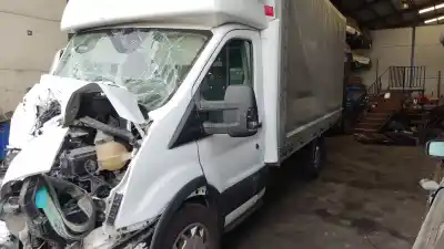 Здавання транспортного засобу ford transit custom kombi 320 l1 trend року 2017 потужний ymf6