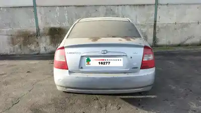 Veicolo di demolizione kia cerato 1.5 lx crdi berlina dell'anno 2006 alimentato d4fa