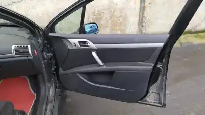 Sloopvoertuig peugeot 407 sw sr confort van het jaar 2008 aangedreven 9hz