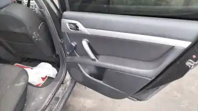 Sloopvoertuig peugeot 407 sw sr confort van het jaar 2008 aangedreven 9hz