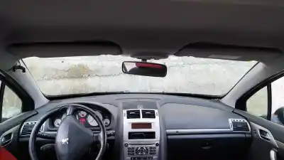 Sloopvoertuig peugeot 407 sw sr confort van het jaar 2008 aangedreven 9hz