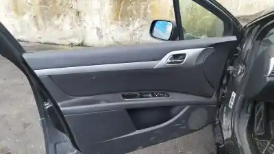 Sloopvoertuig peugeot 407 sw sr confort van het jaar 2008 aangedreven 9hz