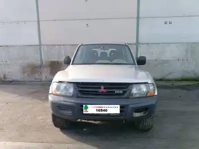 Здавання транспортного засобу mitsubishi montero (v60/v70) 3.2 di-d gls року 2001 потужний 4m41