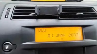 Veicolo di demolizione citroen c4 coupe lx dell'anno 2006 alimentato nfu(tu5jp4)