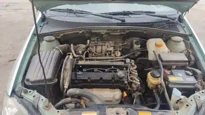 Veículo de Sucata daewoo lacetti se do ano 2004 alimentado 