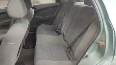 Veículo de Sucata daewoo lacetti se do ano 2004 alimentado 