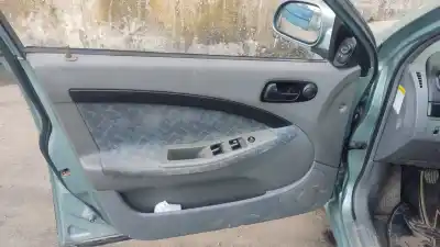 Veículo de Sucata daewoo lacetti se do ano 2004 alimentado 