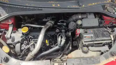 Veículo de Sucata renault clio iii confort dynamique do ano 2001 alimentado k9k766