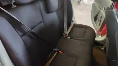 Veículo de Sucata renault clio iii confort dynamique do ano 2001 alimentado k9k766