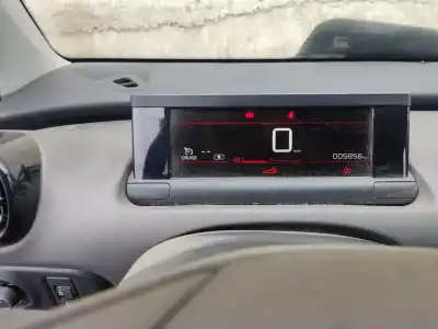 Veículo de Sucata citroen c4 cactus feel do ano 2018 alimentado hn02