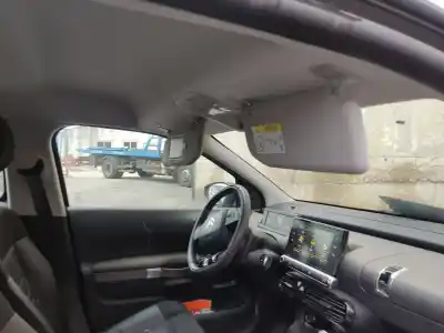 Veículo de Sucata citroen c4 cactus feel do ano 2018 alimentado hn02