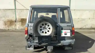 Véhicule à la ferraille isuzu trooper ubs 55 de l'année 1991 alimenté 4jb1