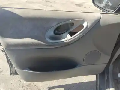 Veículo de Sucata ford galaxy (vx) clx do ano 1998 alimentado ahu