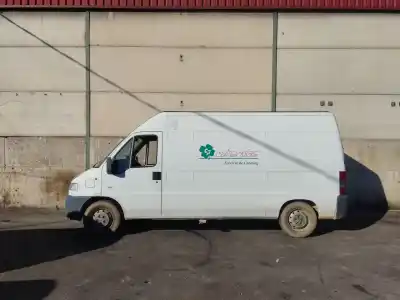 Veículo de Sucata citroen jumper combi (1) 31 c d confort ntz. 1400 do ano 1995 alimentado t9a