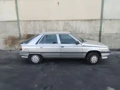 Здавання транспортного засобу renault 11 renault 11 gtl 1.4 року 1987 потужний 