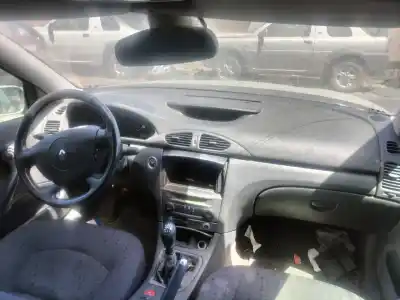 Здавання транспортного засобу renault laguna ii (bg0) authentique року 2006 потужний f9q d6