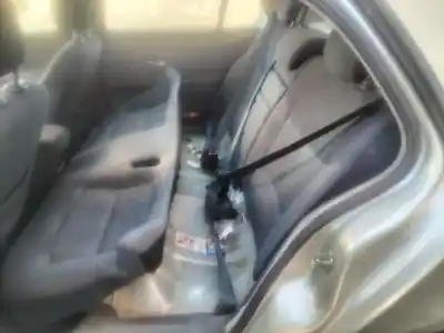 Здавання транспортного засобу renault laguna ii (bg0) authentique року 2006 потужний f9q d6