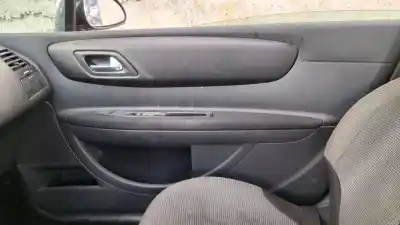 Veículo de Sucata citroen c4 coupe vtr do ano 2006 alimentado 9hx