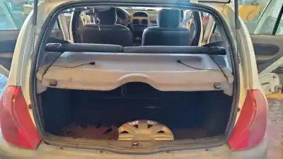 Здавання транспортного засобу renault clio ii fase i (b/cbo) 1.9 d alize року 2000 потужний f8q632