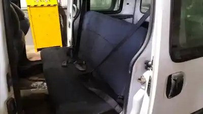 Здавання транспортного засобу renault kangoo (f/kc0) alize року 2000 потужний  Здавання транспортного засобу renault kangoo (f/kc0) alize року 2000 потужний