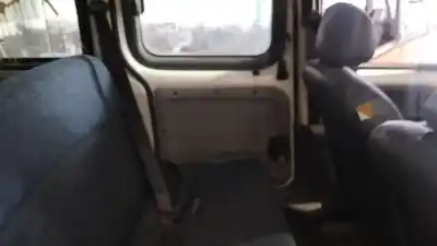 Здавання транспортного засобу renault kangoo (f/kc0) alize року 2000 потужний  Здавання транспортного засобу renault kangoo (f/kc0) alize року 2000 потужний