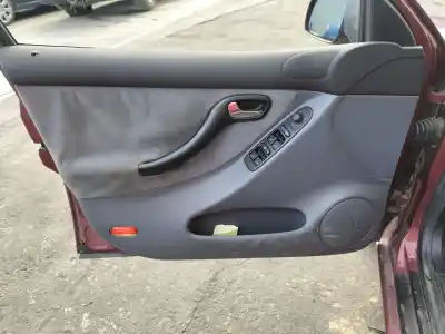 Veículo de Sucata seat toledo (1m2) select do ano 1999 alimentado 