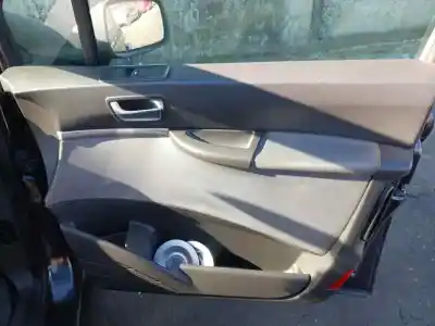 Veículo de Sucata fiat ulysse (179) 2.0 16v jtd cat do ano 2004 alimentado 