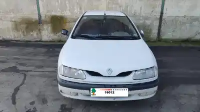 Verschrottungsfahrzeug RENAULT LAGUNA (B56)  des Jahres 1996 angetrieben G8T