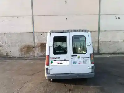 Sloopvoertuig renault express express van het jaar 1995 aangedreven f8q662