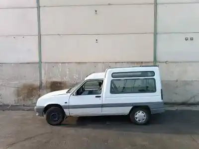 Sloopvoertuig renault express express van het jaar 1995 aangedreven f8q662