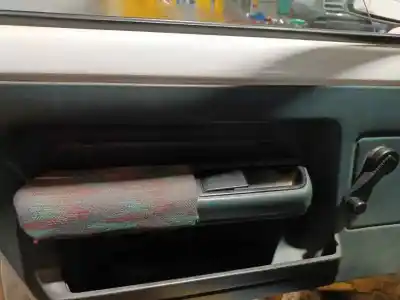 Sloopvoertuig renault express express van het jaar 1995 aangedreven f8q662