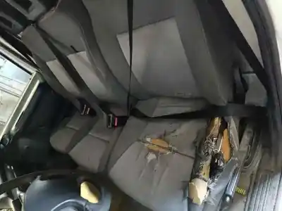 Здавання транспортного засобу citroen jumpy wjy року 2005 потужний wjy