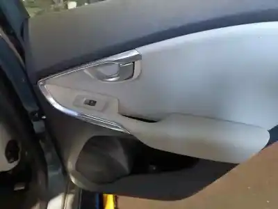 Scrapping Vehicle volvo v40 r-design of the year 2013 powered d4162t