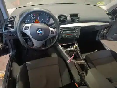 Veicolo di demolizione bmw serie 1 berlina (e81/e87) 120d dell'anno 2006 alimentato 